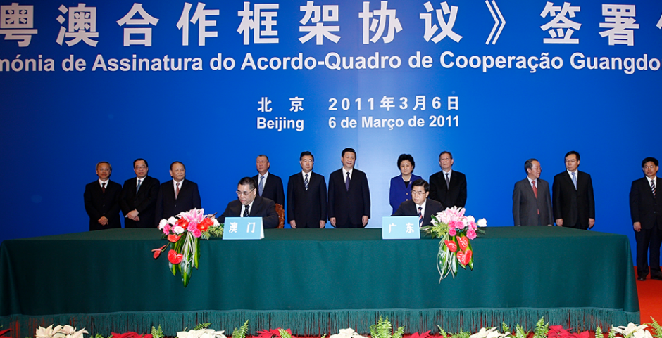 On March 6 of 2011, the signing of the Guangdong – Macau Cooperation Framework Agreement symbolised the commencement of a new chapter of close cooperation between the Governments of Guangdong and Macau.