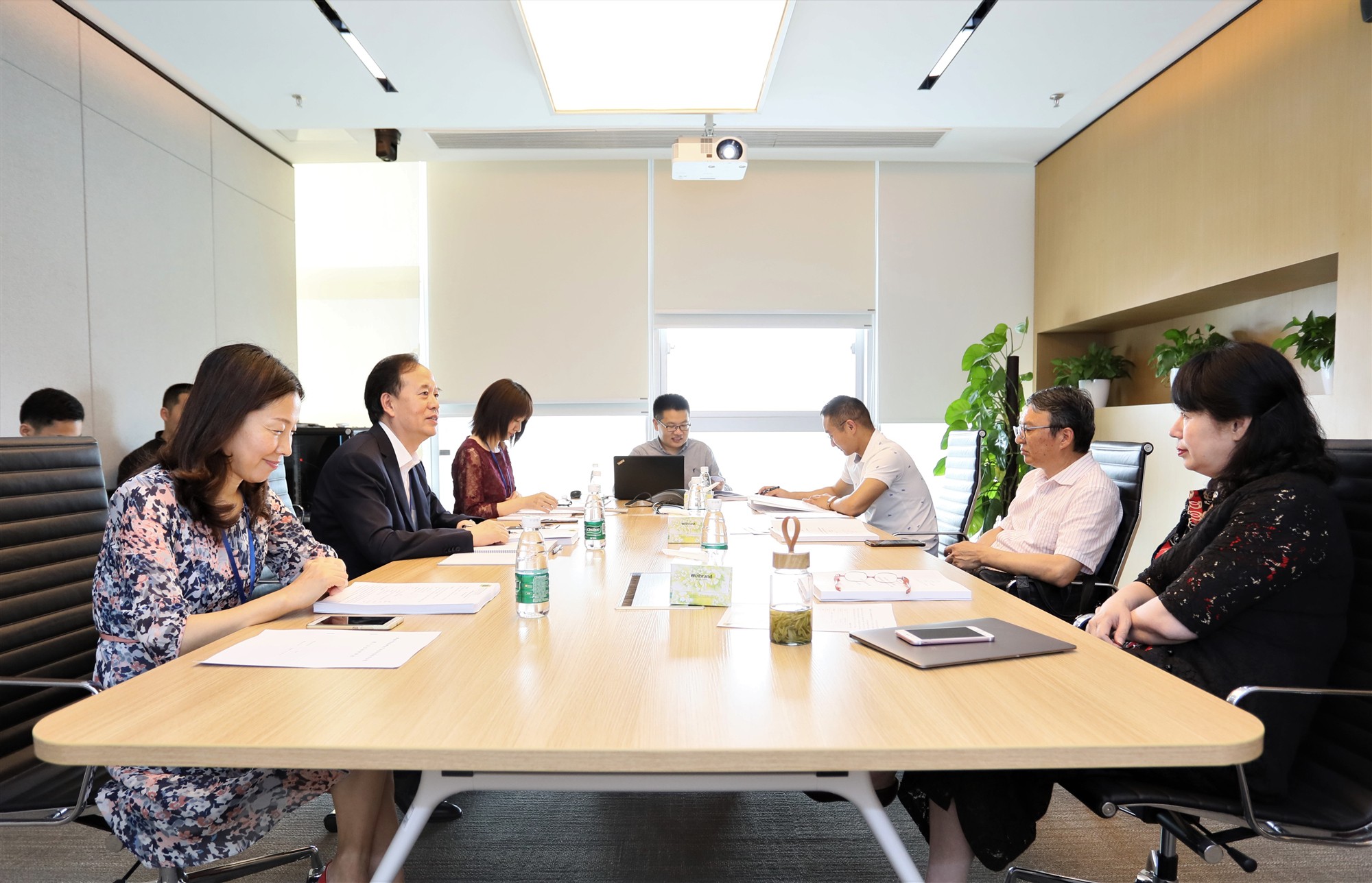 粤澳中医药产业园博士后工作站首位博士后出站评审通过